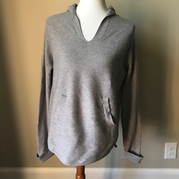 Athleisure By Sioni Gray Hooded Sweater 